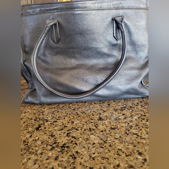 Tory Burch laptop top purse - Picture 4 of 7